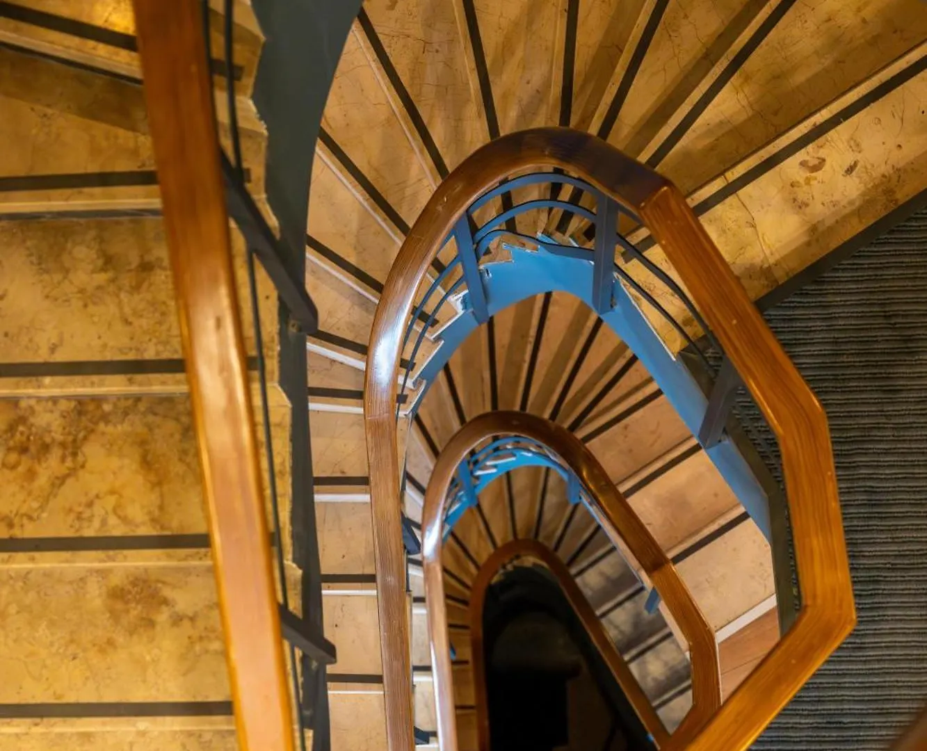 Hostel The Central House Istanbul Galata