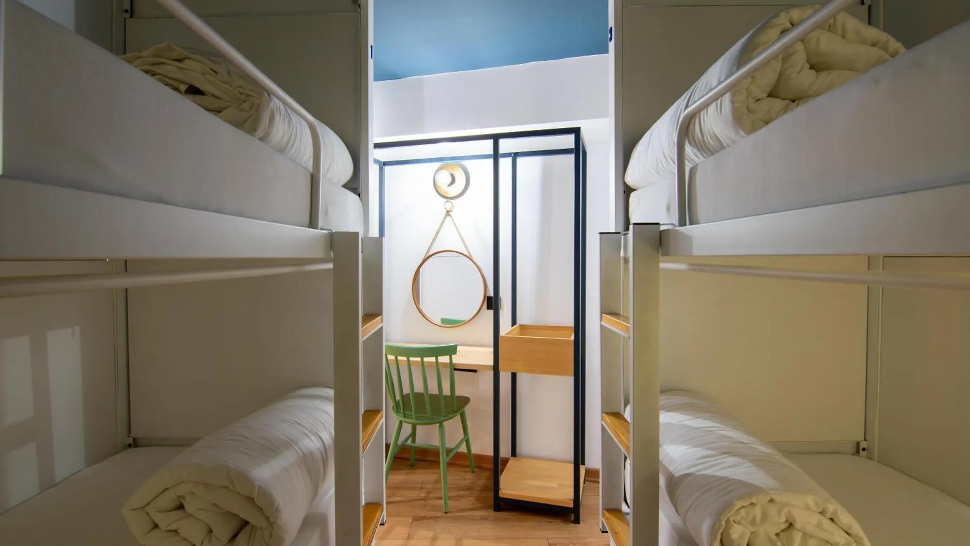 Hostel The Central House Istanbul Galata