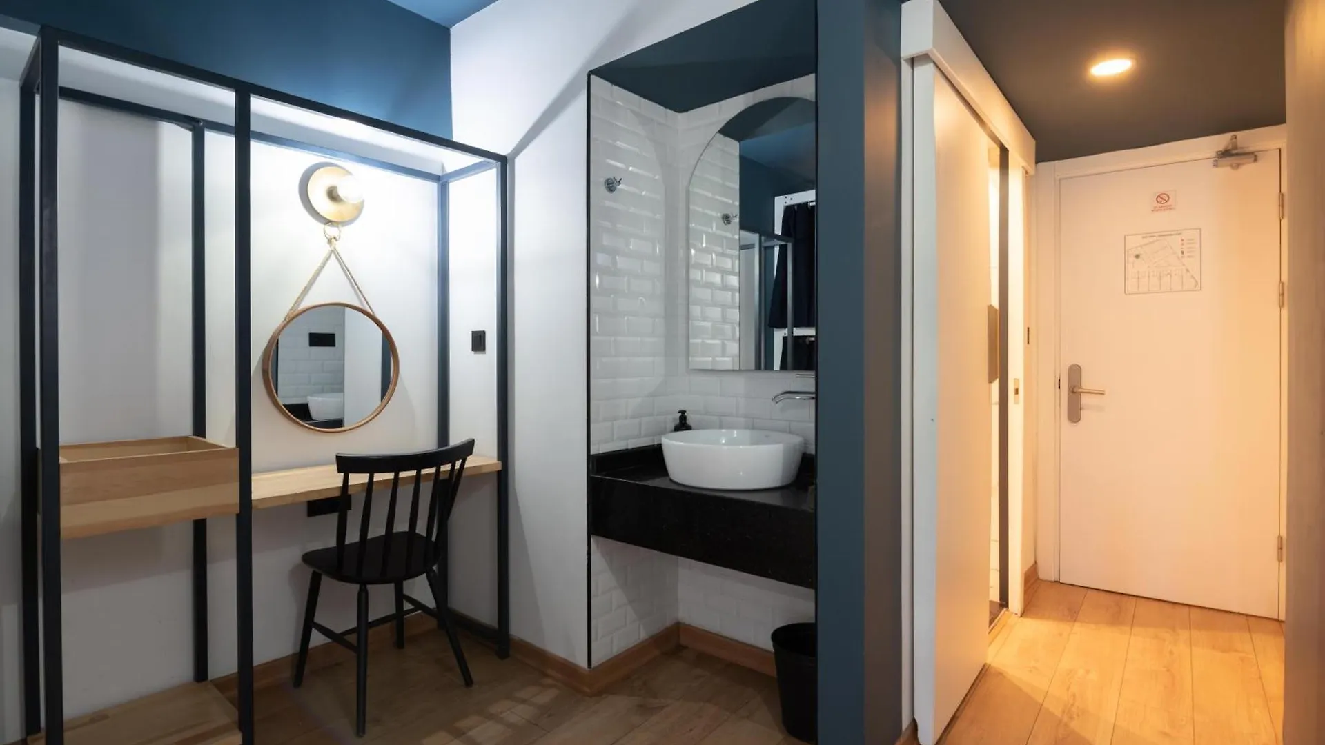 Hostel The Central House Istanbul Galata